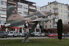 Kırklareli'ndeki F-5 Savaş Uçağı Gidiyor