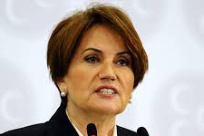 Meral Akşener’in Eşi, Evi Terk Etti Mi?