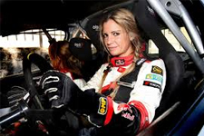 Aşirete Gelin Giden Eski Rallici Anne Oldu