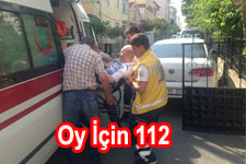 Oy Kullanmaya Ambulans Yardımı İle Götürüldü