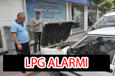 Gaz Kaçıran Lpg'li Araç Paniğe Neden Oldu