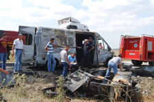 Yolda, Alevler İçinde Can Pazarı