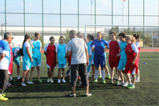 Yeşil Sahalarda Bayan Hakimiyeti
