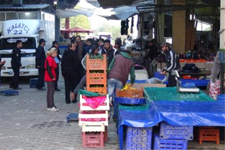 Halk Pazarında Silahlar Konuştu: 3 Yaralı
