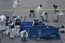 İstiklal’de Canlı Bomba, Geriye Kalan Boş Bir Bebek Arabası ve 2 Güvercin