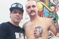 ABD’li Askerler YPG Arması ve Öcalan Dövmeli