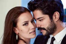 Flaş Flaşş..Burak ve Fahriye Evleniyor!